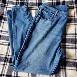 Old Navy Rockstar Super Skinny Jeans